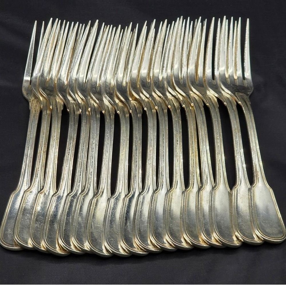 Vintage DJ Korea Double Thread Fiddle Pattern Dinner Forks Lot (17) Silverplate